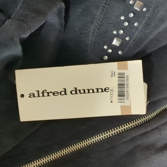 Alfred Dunner Women Full Zip black Velvet Hoodie Sweatshirt Size 12 - Picture 8 of 9